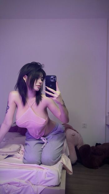 Daniella Vip