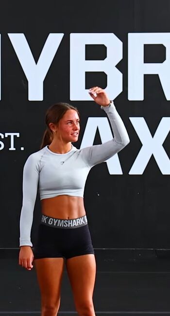 Delaney Porazinski