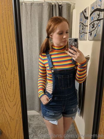 devinemae