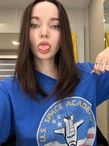 Dove Cameron