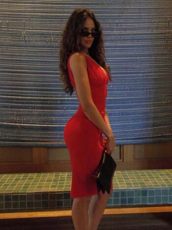 Eiza González