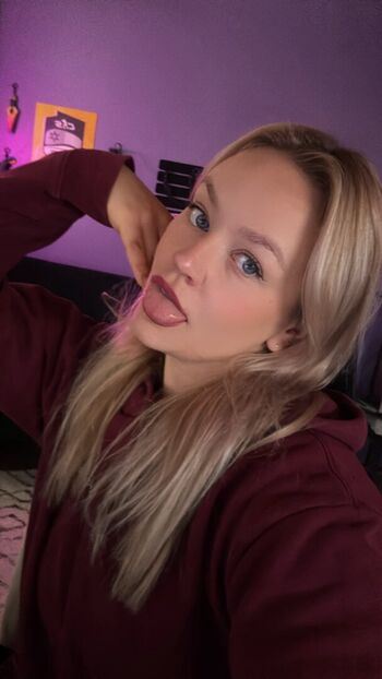 ElinaJasmin