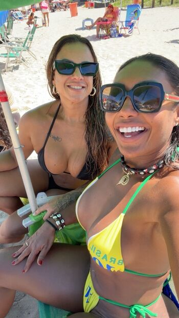 Elisangela Welburn