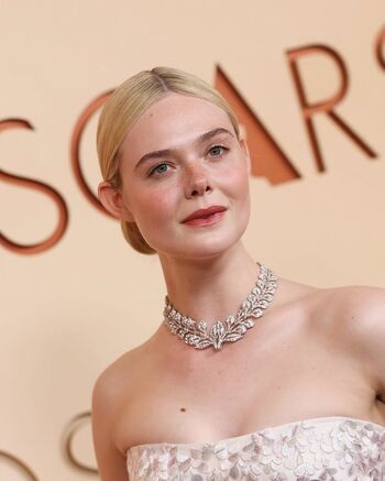 Elle Fanning
