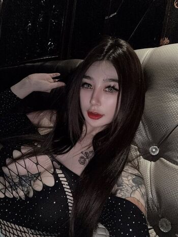 ellena_ling33