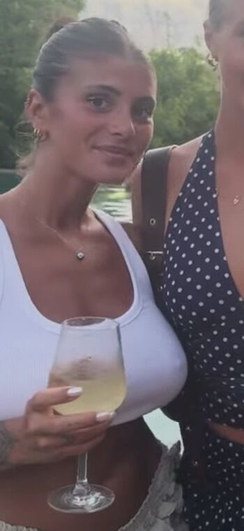 Emiiby