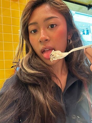 emikoxo