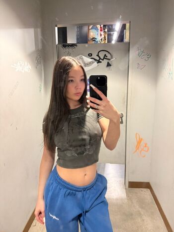Emily Makis