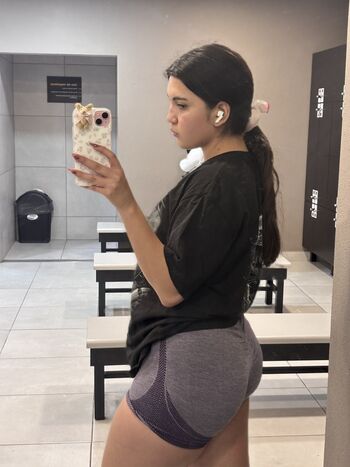 Evelyn Vasquez