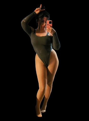 Ezy Summers Cosplay