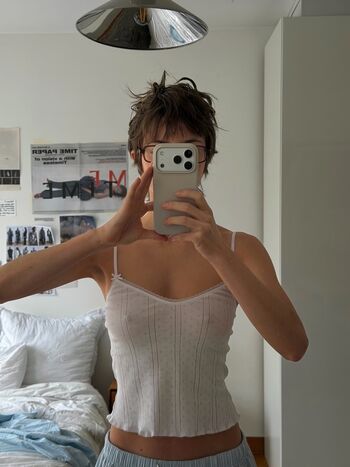 Fiona Leah