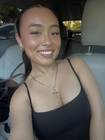 Genesis Seanna