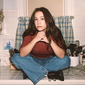 Gideon Adlon