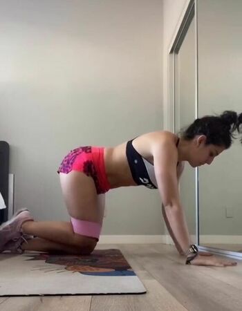 Giselle zarur