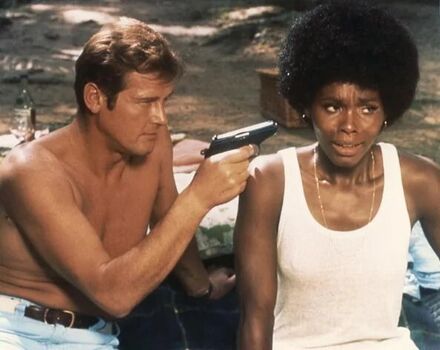 Gloria Hendry
