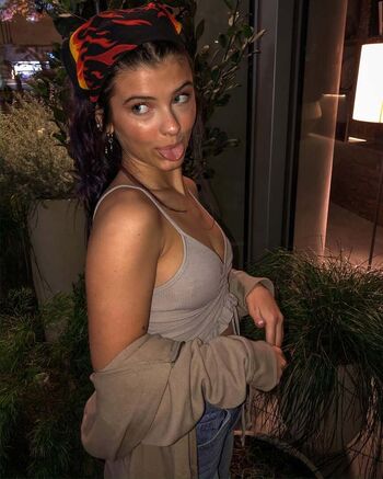 Hannah Schlenker