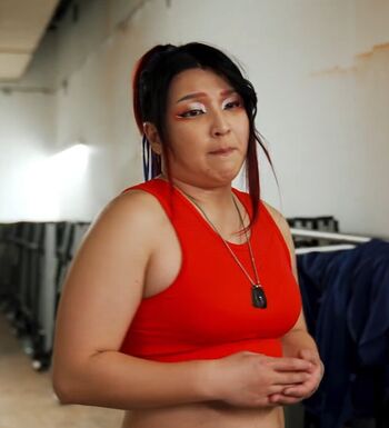 Hikaru Shida