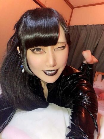 Himari Tsukishiro