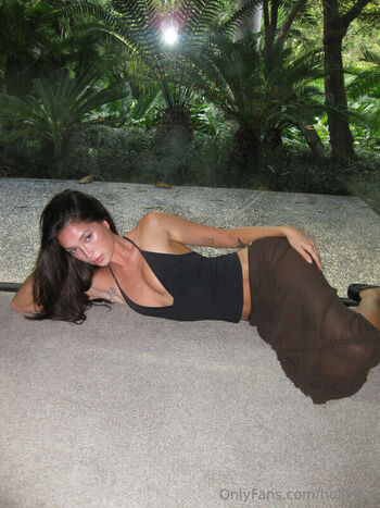 Holly Lim