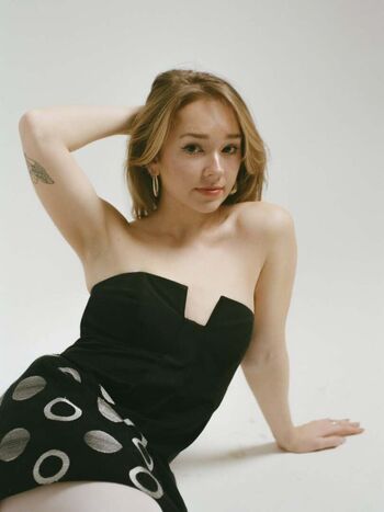 Holly Taylor