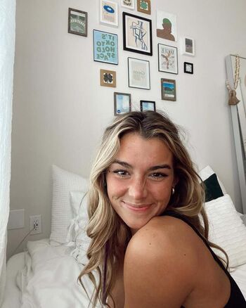 Hopie Schlenker