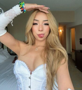 hot4yaya