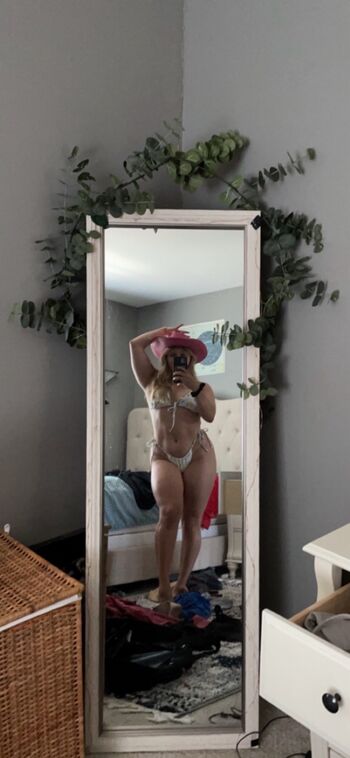 hotpissers2