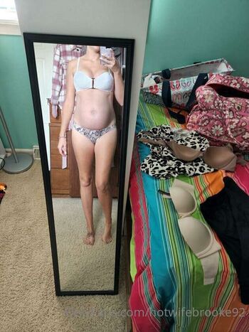 Hotwife Brooke