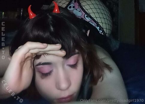 imprettydeadgirl