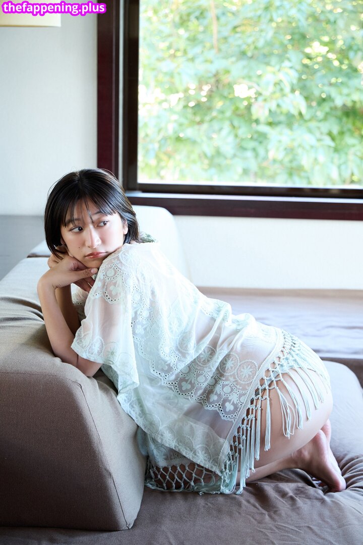 Ina Enohara 榎原依那