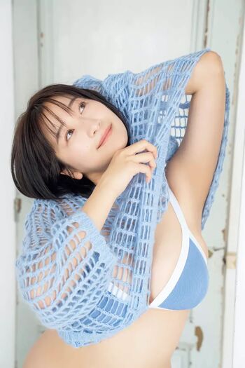 Ina Enohara 榎原依那