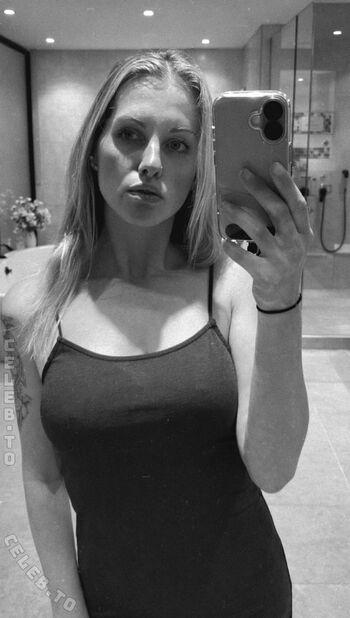 inaacoladaa