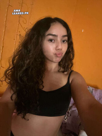 Isabella Luna Tovar