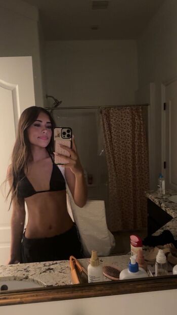 isabellabayleee