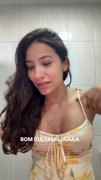Isadora Abrahao