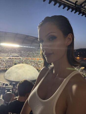 Isadora Hering
