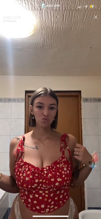 Italian Girls