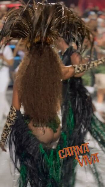 Iza Cantora