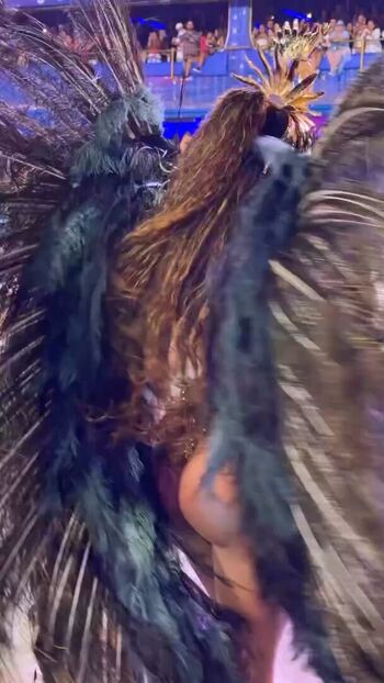 Iza Cantora