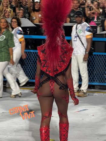 Iza Cantora