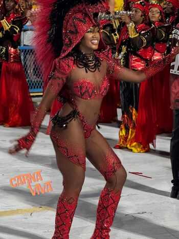 Iza Cantora