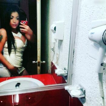 Jade Flota