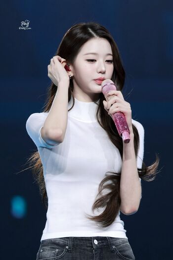 Jang Won-young