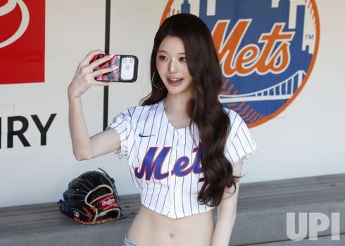 Jang Won-young