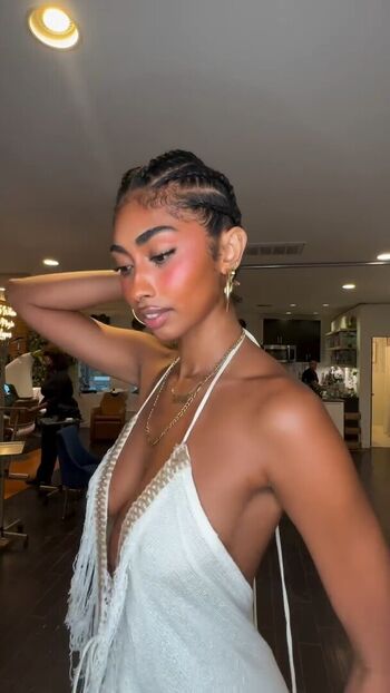 Jasmine Chola