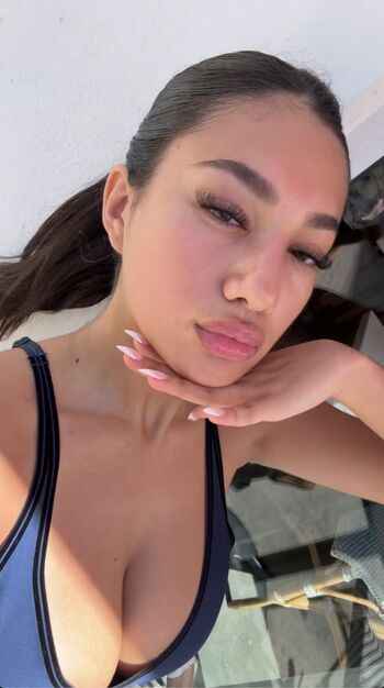 jasmine_lillyyyy