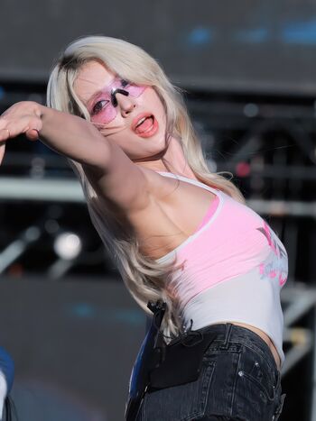 Jeon Somi