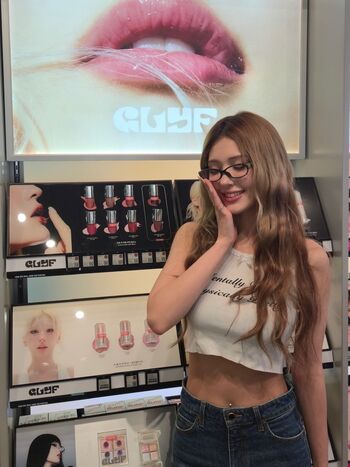 Jeon Somi