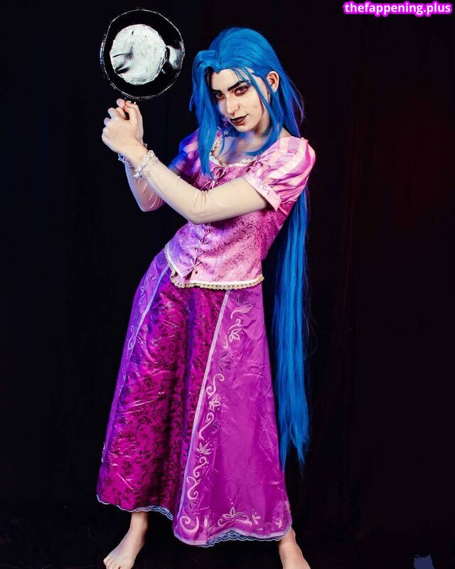 Jhen Cosplay
