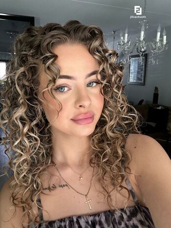 jillvanhoofx